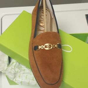 Sam Edelman Loraine Prima Slip On Loafer. Gold Bit Hardware. Size 8.